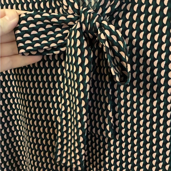 Adrianna Papell Black and White Patterned Blouse - Picture 3 of 8